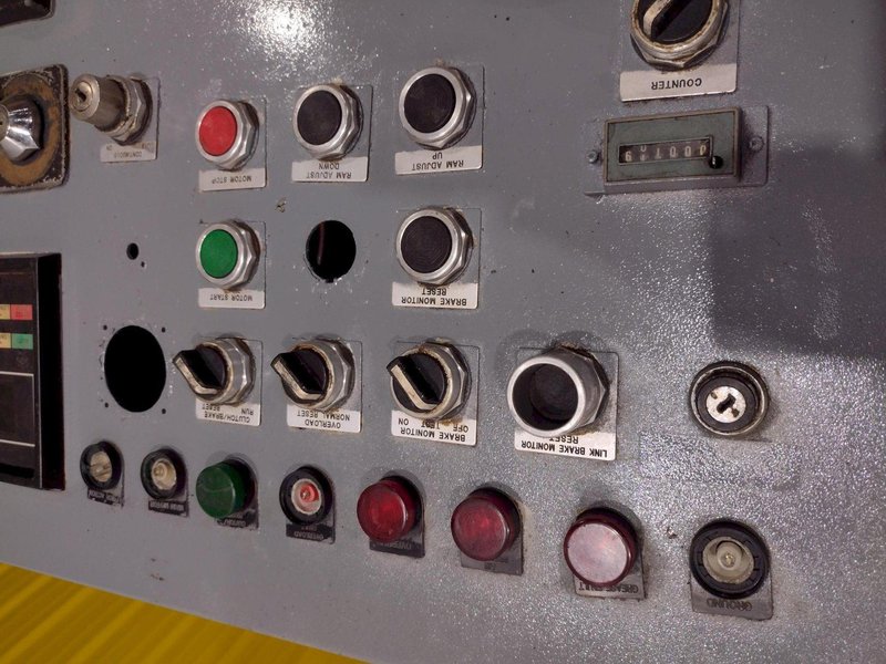 24" COOPER-WEYMOUTH MODEL MAX-II SERVO FEEDER &amp; CONTROLS: STOCK #18171