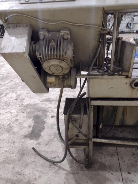 15" X 17" WF WELLS MODEL #F-15 TWIN POST HORIZONTAL BANDSAW: STOCK #22132