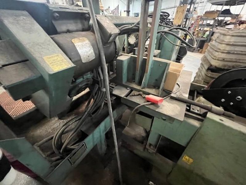 17" X 10" WELLS W-10-2A AUTOMATIC BAND SAW STOCK# 3905
