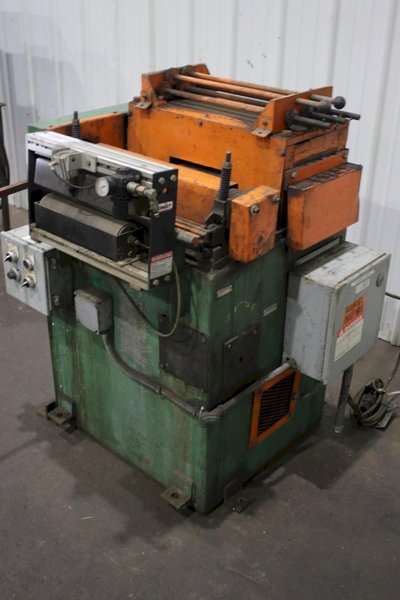 20" COOPER WEYMOUTH 7 ROLL STOCK STRAIGHTENER:  STOCK #74705