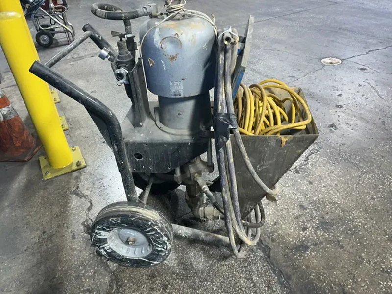 Graco 1100 Psi Sprayer W/hopper - 236465