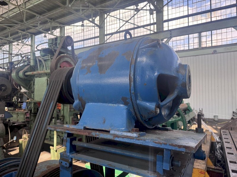 2-1/2" HILL ACME MODEL # XN UPSETTER: STOCK #80438"