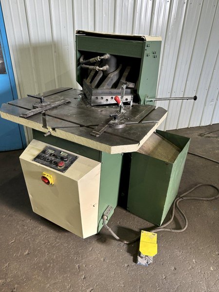 12" X 12" X 10 GAUGE CUSTOM HYDRAULIC CORNER NOTCHER: STOCK #77351