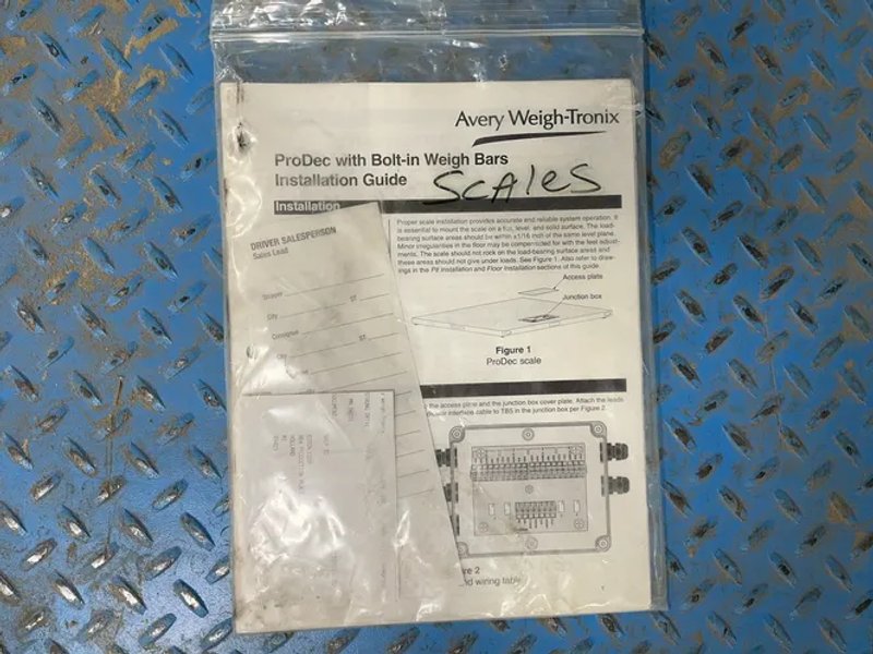 Avery Weigh-tronix 5000 Lbs Floor Scale - Dsl4848-05