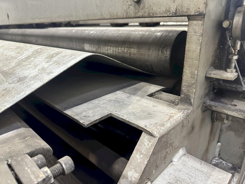 60" X 14 GA IOWA PRECISION SLEAR: STOCK #77960