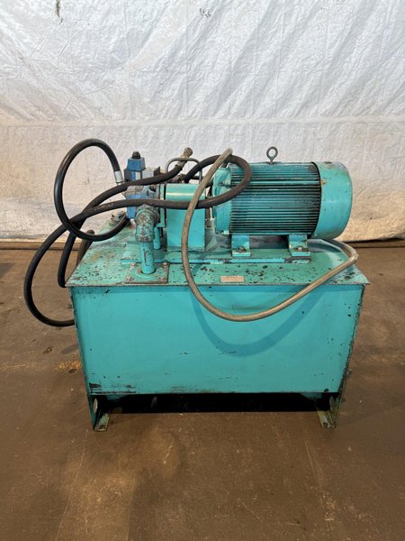 1,000 PSI 15HP HYDRAULIC PUMP UNIT W/ MARATHON MOTOR. STOCK # 1003625.