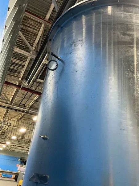 1700 Gal S/s Tank