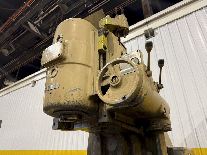 #3 CINCINNATI MODEL #310-14VDT VERTICAL MILL: YOBRO #25927