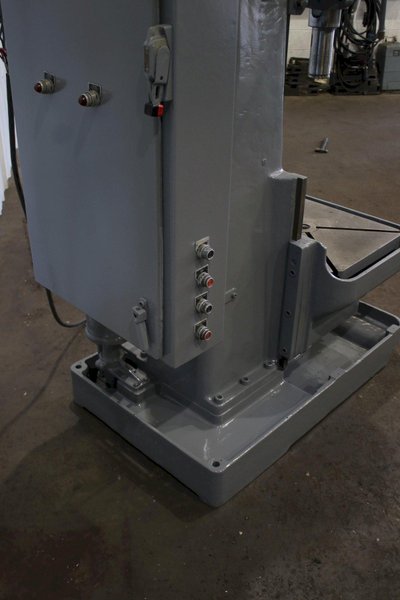 24" GIDDINGS &amp; LEWIS SINGLE SPINDLE DRILL: STOCK #76564