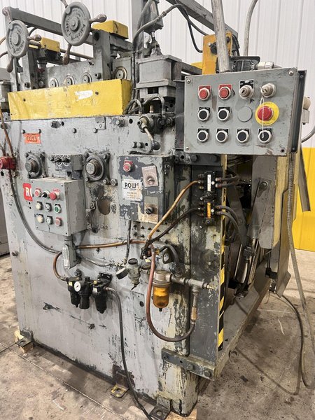 40" X .110" ROWE MODEL # C3-40 POWERED COIL STRIP STRAIGHTENER: STOCK #21626