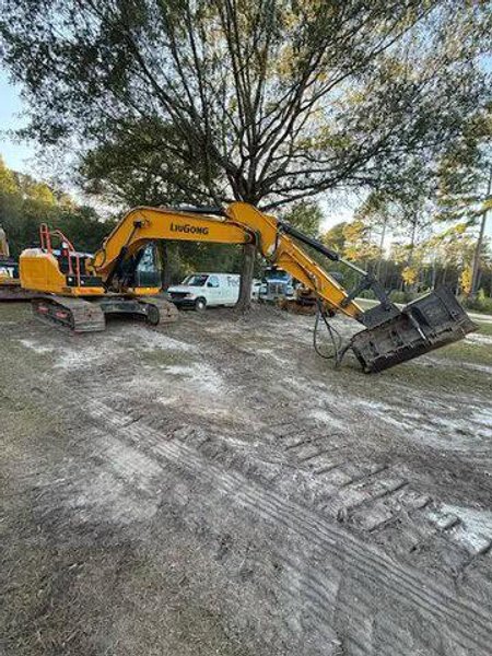 LiuGong 922F 22 Ton Hydraulic Crawler Excavator, 2024 – Cummins Diesel, 158 HP, 50,265 LB Operating Weight, Enclosed Cab
