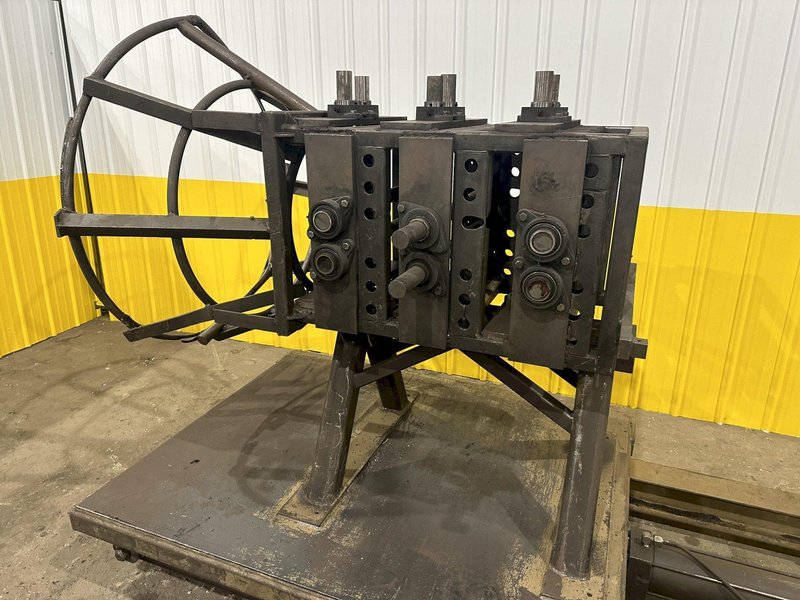 FASTENER ENGINEER (FE) - LEWIS HORIZONTAL &amp; VERTICAL COIL POSITIONING GUIDE WITH TRAVERSE