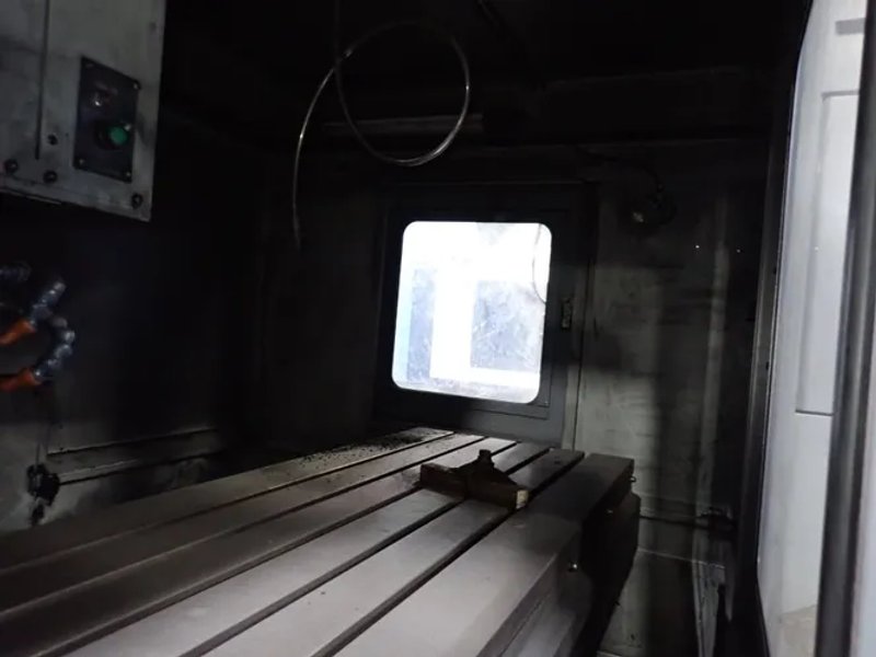 Hyundai Wia Corporation 25 1/2" X 63" CNC VMC - Vx650/40