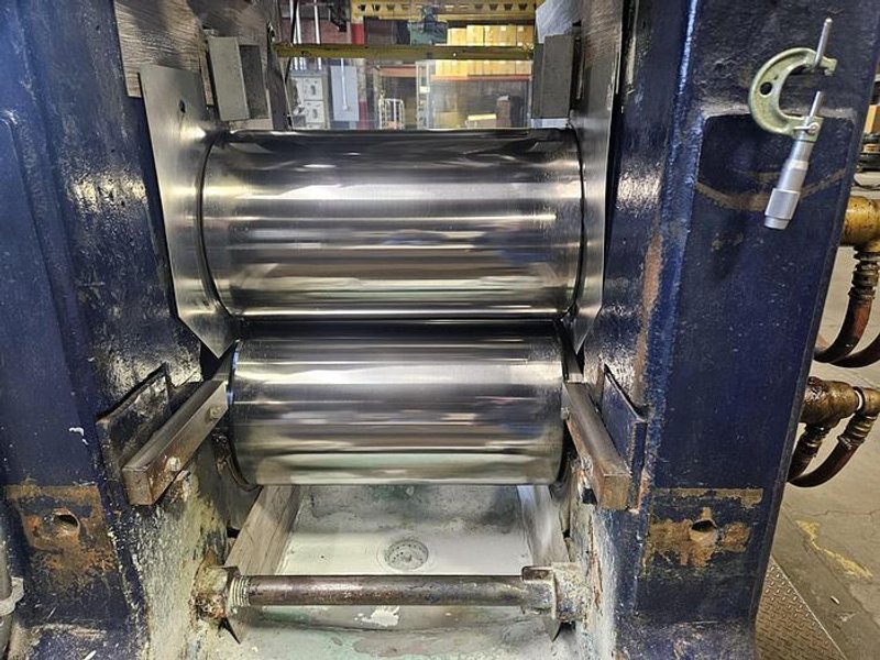 12" X 20"WATERBURY FARREL 2 HIGH ROLLING MILL (14550)