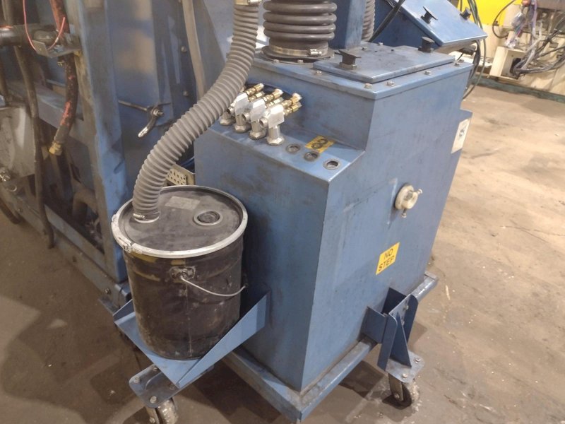 NORDSON POWDER COAT PAINT SYSTEM WITH FEEDER &amp; I-CONTROL: YOBRO #26208