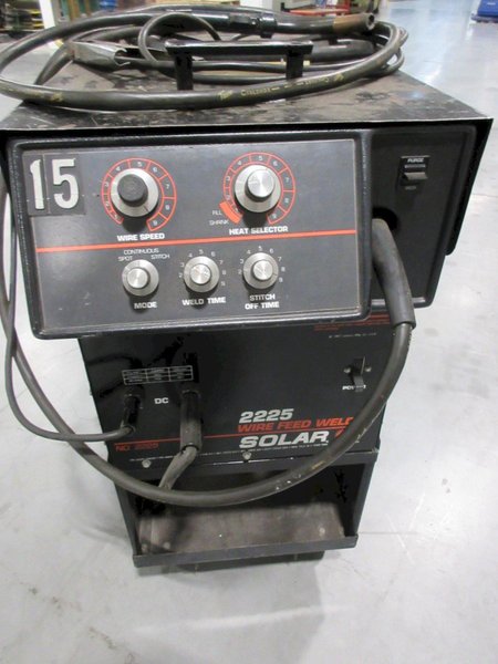 Solar 2225 industrial MIG  225-amp Wire Feed Welder, Single Phase 208/220V Power Source, with Accessories- Auction Item