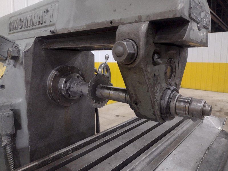 3 HP CINCINNATI MODEL 1-18 PLAIN HORIZONTAL MILLING MACHINE: STOCK #21031