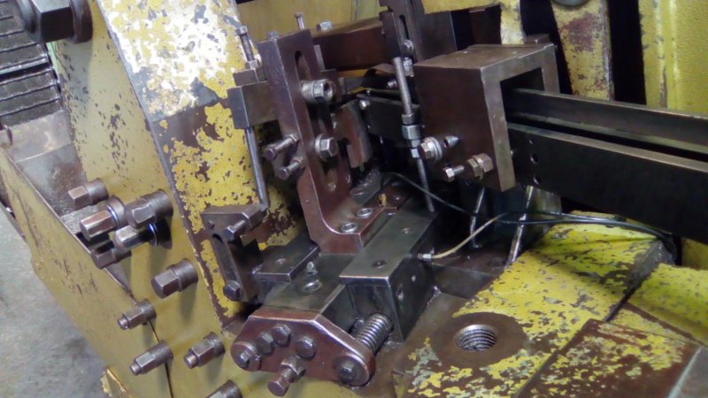 3/4" x 7" Hilgeland TR-6 Thread Roller