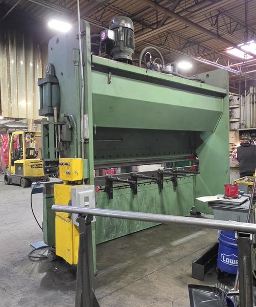 175 Ton x 12′ Cincinnati 175-12 Hydraulic Press Brake