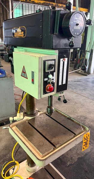 20" Willis Single Spindle Drill 20VS, V-Speed 150-2000 RPM, Floor, 2 HP