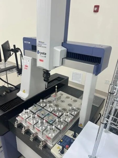 2004 MITUTOYO CRYSTA APEX C574 | Coordinate Measuring Machines
