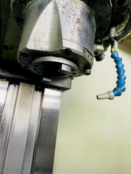 FADAL 3016 VERTICAL MACHINING CENTER. STOCK # 0207422