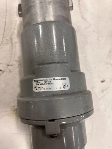 THOMAS &amp; BETTS F27194 PIN AND SLEEVE PLUG USED