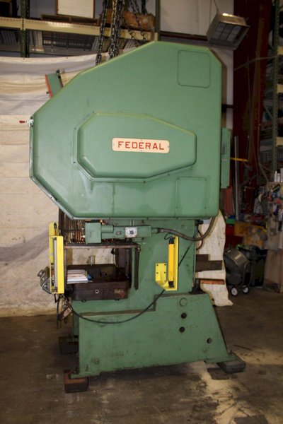 60 TON FEDERAL OBI METALWORKING PUNCH PRESS