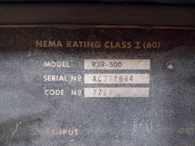500 AMP LINCOLN IDEALARC R3R-500 DC ARC WELDER: STOCK #17400