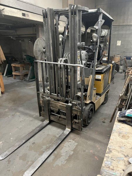 3500 LB MITSUBISHI MODEL FBC18N ELECTRIC FORKLIFT: STOCK #17436