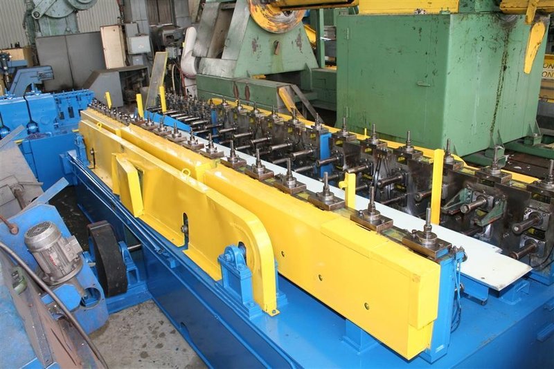 20 STAND PRO ECO DUPLEX PANEL FORMING MACHINE STOCK #3183
