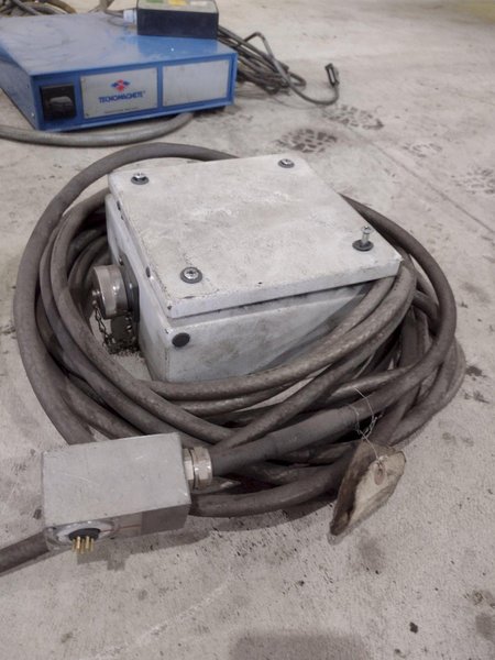 14" x 29" TECNOMAGNETE MODEL #QX408UMK6 MAGNETIC SURFACE CHUCK &amp; CONTROLS: STOCK #20552