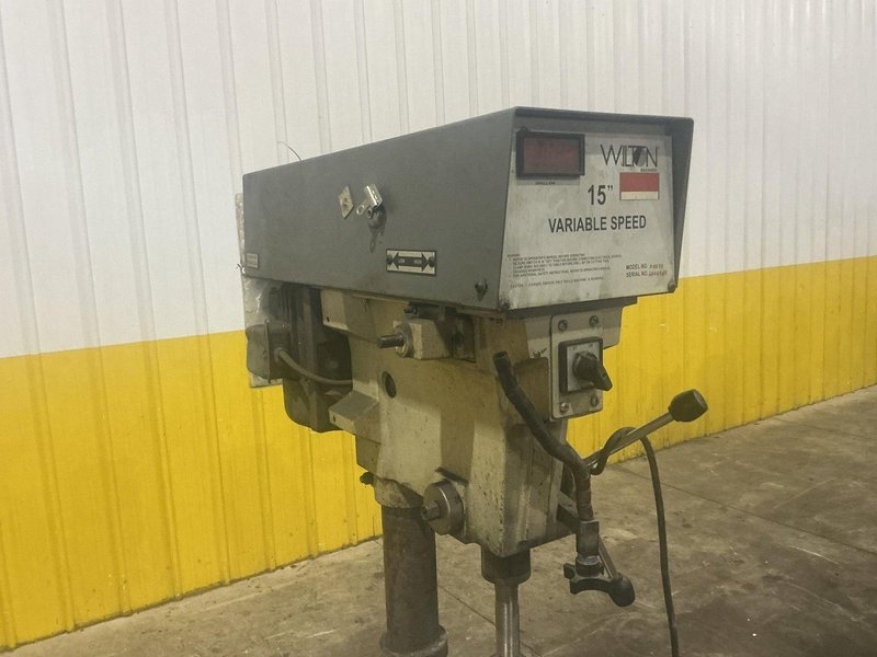 15" WILTON MODEL #A5816 VARIABLE SPEED SINGLE SPINDLE DRILL PRESS : YOBRO 26292