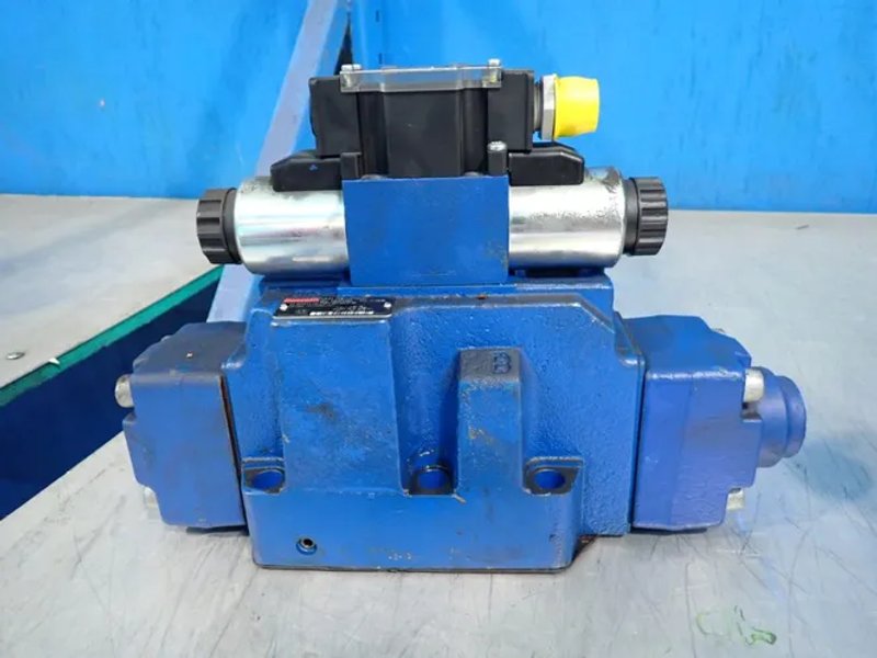 Rexroth Hydraulic Directional Control Valve - R901373432