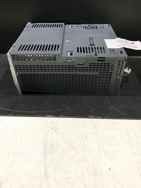 MITSUBISHI MDS-EJ-V1-40 SERVO DRIVE UNIT USED