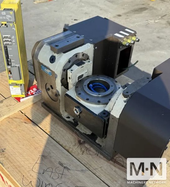 Tsudakoma RTT-111 CA Tilting Rotary Table