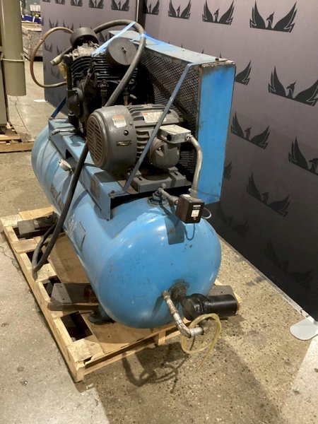 SPEEDAIRE 5Z405C Air Compressor w/ Unknown Tank USED AS-IS