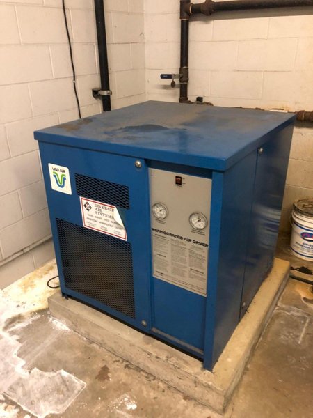 VAN AIR REFRIGERATED AIR DRYER