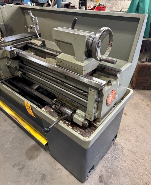 15" x 50" Clausing Colchester Lathe, Inch/mm, 2000 RPM, 7-1/2 HP