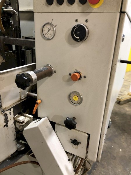 10" X 10" KASTO MODEL #SSB-A2-CNC-CC AUTOMATIC VERTICAL BAND SAW: STOCK #17306