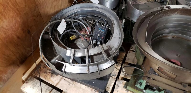 21" CW Feeder Bowl