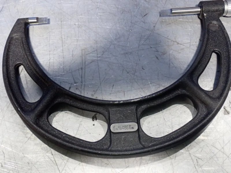 Starrett  1-6" Case Of Outside Micrometers  - 486