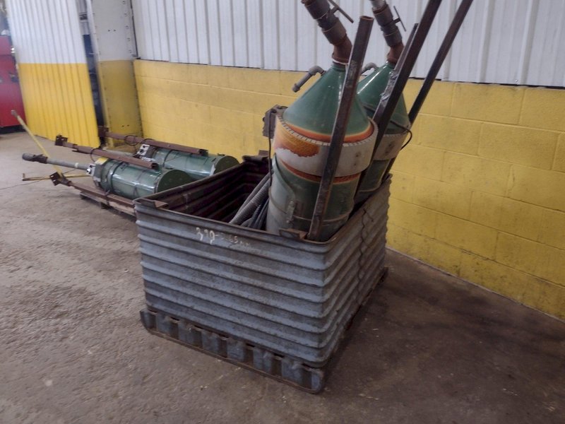 1.5 HP ARCO WAND MODEL #615DMH RECOVERY VACUUM UNIT: STOCK 18572