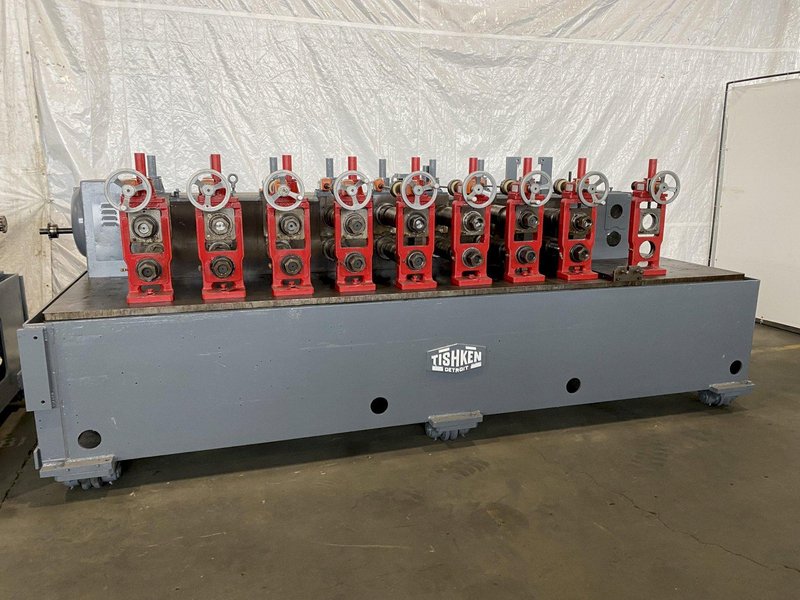 22/24 STAND X 3.5" X 21" TISHKEN 24HW-S-3-1/2 ROLLFORMER. STOCK # 0950821