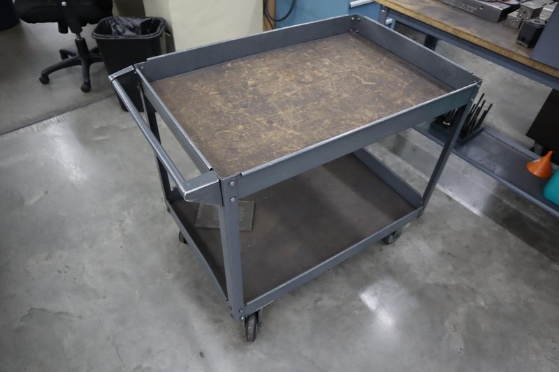 Metal Tool Cart 40" x 25" x 33", 2 Shelves- Auction Item