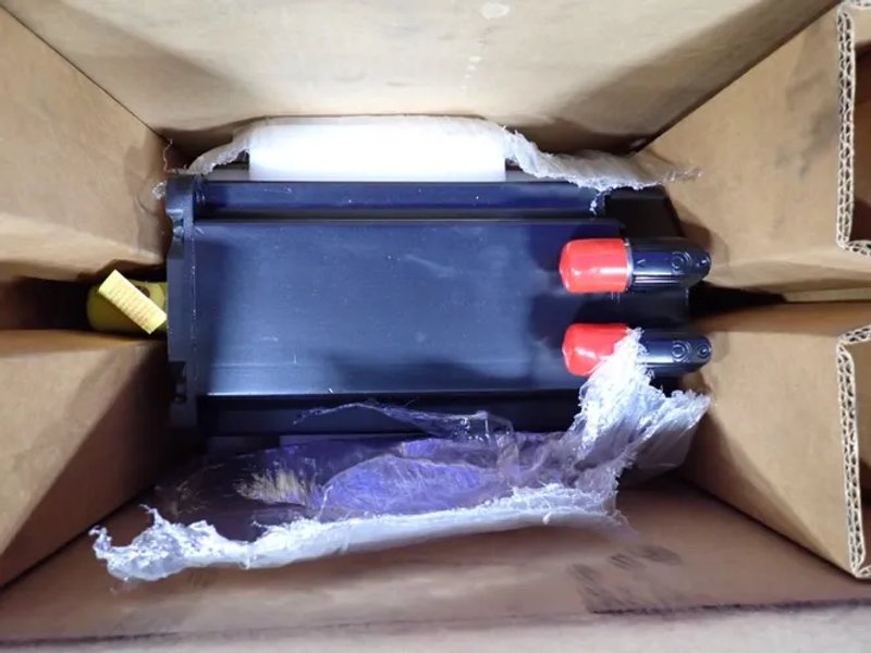 Allen-bradley 4000 Rpm Servo Motor - Mpl-b540k-mj74aa