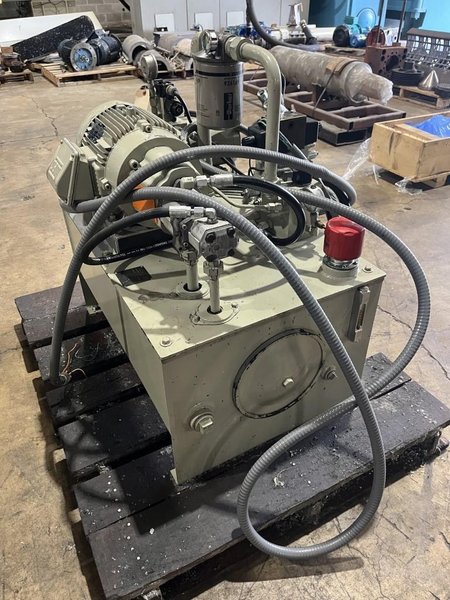 52" Wide Republic Single Shaft Shredder, Model RZL52-200-S-15-3-80-D, 200hp