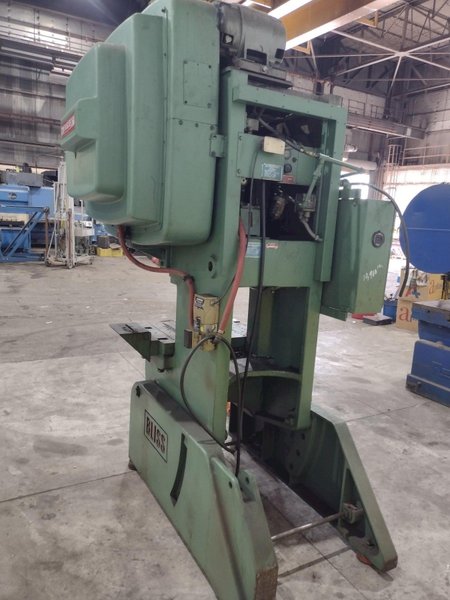 60 TON BLISS MODEL #C-60 OBI FLYWHEEL STAMPING PUNCH PRESS 4" STROKE: STOCK #23467