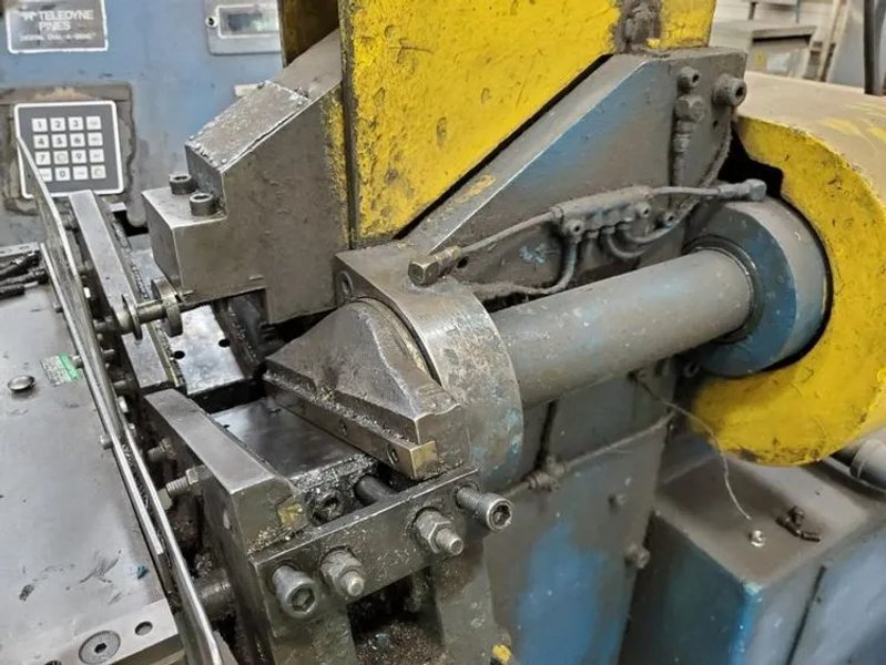 TELEDYNE PINES VERTICAL HYDRAULIC TUBE BENDER, STOCK# 14237J
