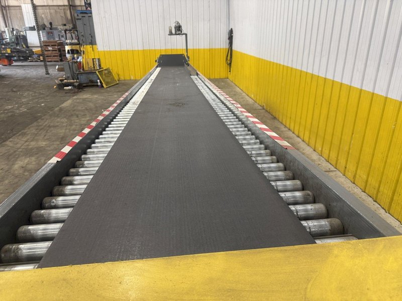 64 FT X 35" ROACH MODEL #TL2 TRUCKLOADER TWO-STAGE POWERED TELESCOPING ROLLER CONVEYOR: YOBRO #25707